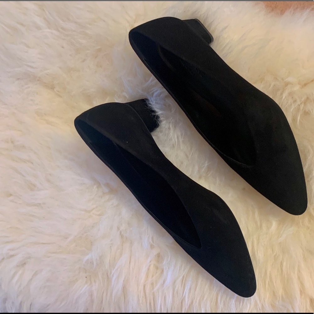 Everlane V Heel